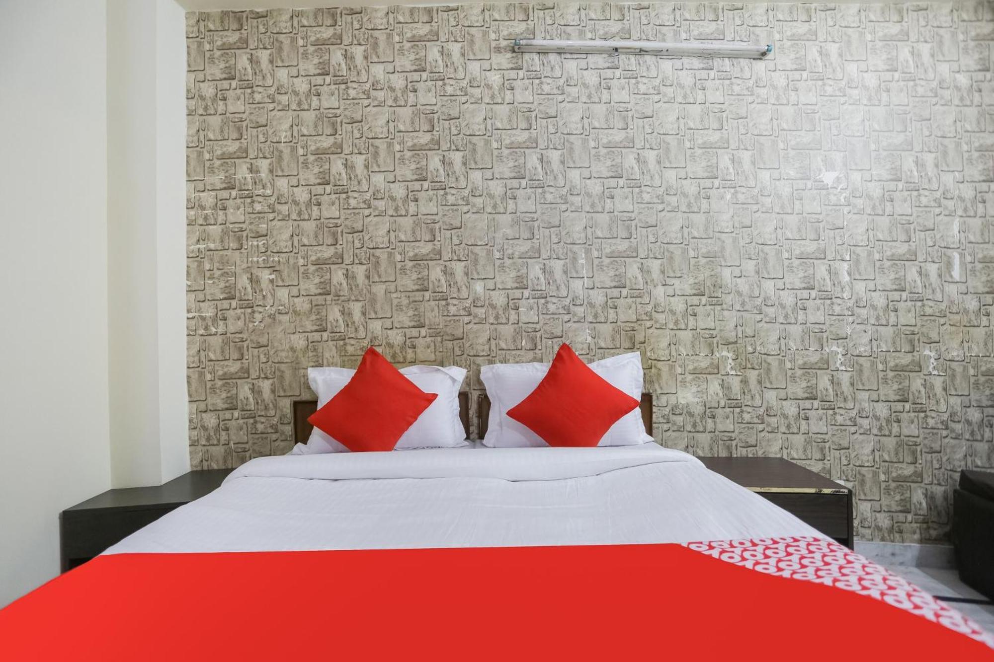 Hotel O Green High New Delhi Eksteriør bilde